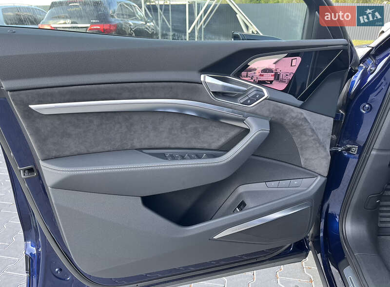 Внедорожник / Кроссовер Audi e-tron Sportback 2020 в Владимире фото 58 Внедорожник / Кроссовер Audi e-tron Sportback 2020 в Владимире