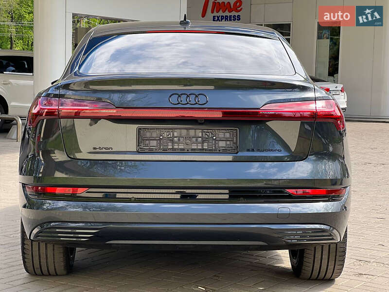 Внедорожник / Кроссовер Audi e-tron Sportback 2022 в Днепре