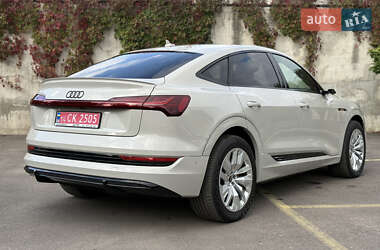 Внедорожник / Кроссовер Audi e-tron Sportback 2021 в 