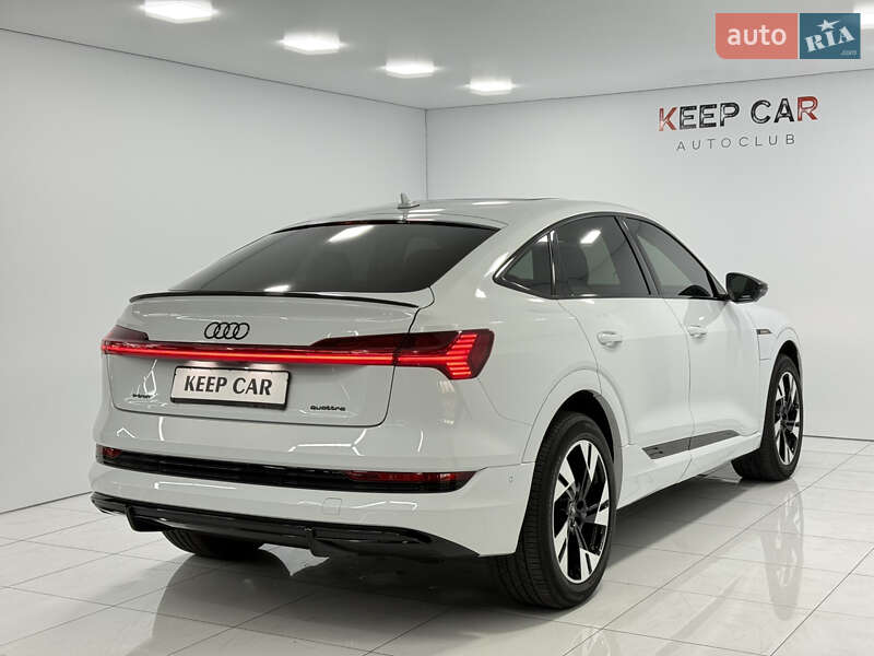 Позашляховик / Кросовер Audi e-tron Sportback 2022 в Одесі