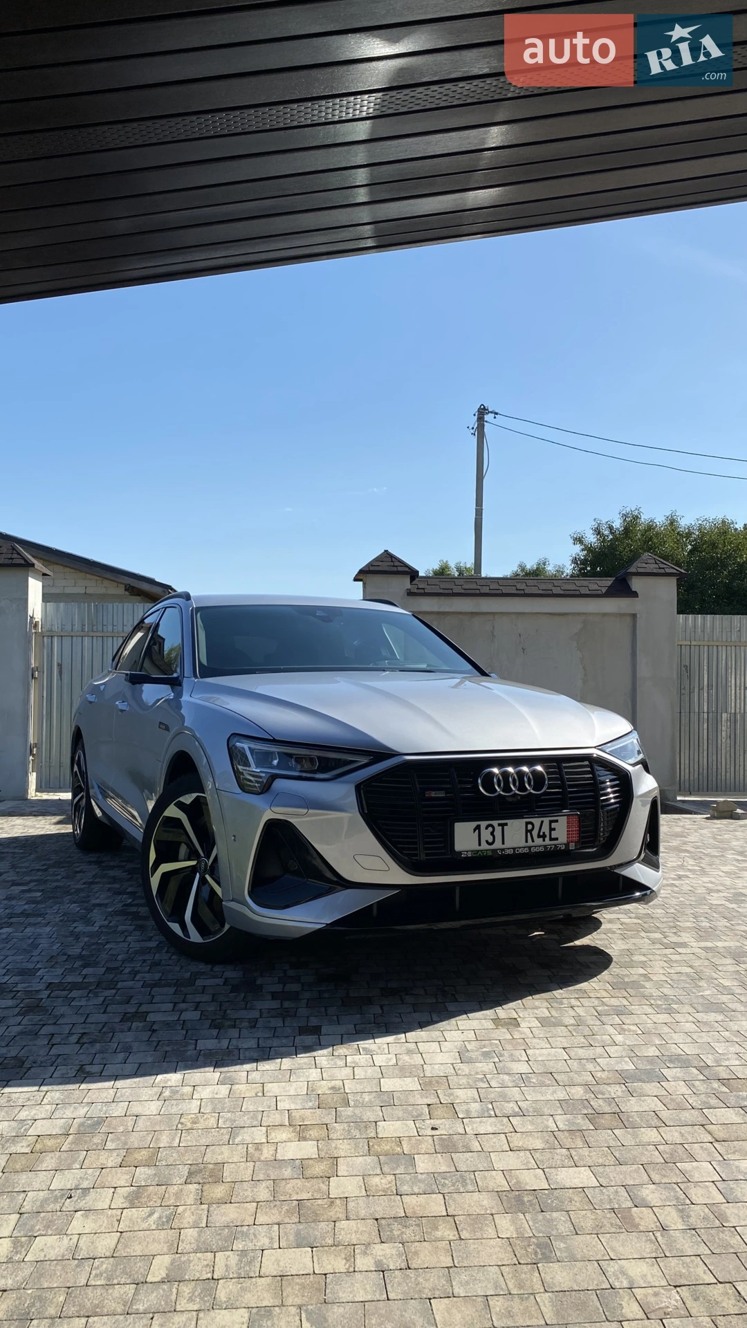 2020 Audi e-tron Sportback - мініатюра 4