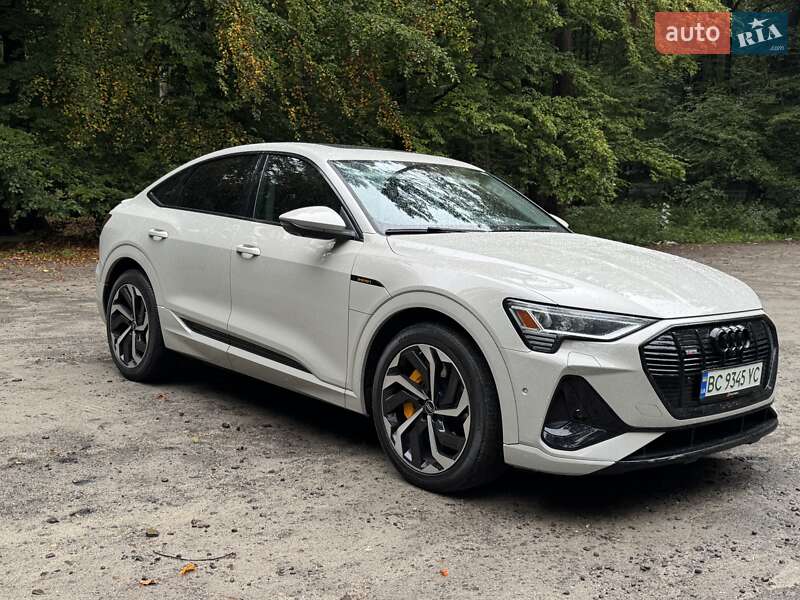Внедорожник / Кроссовер Audi e-tron Sportback 2022 в Львове