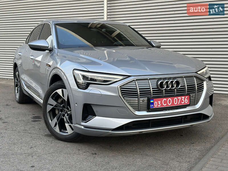 Внедорожник / Кроссовер Audi e-tron Sportback 2021 в Ровно