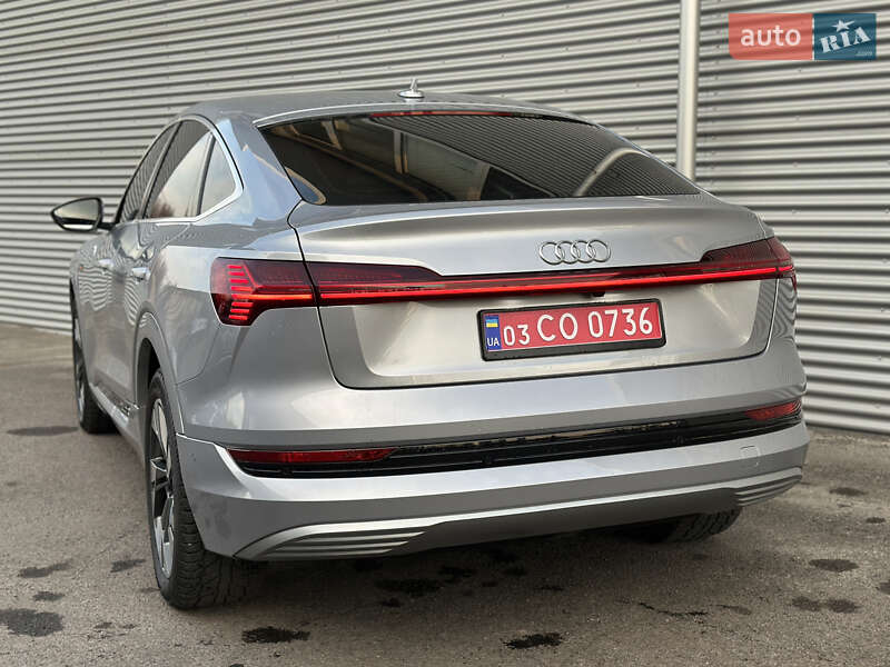 Внедорожник / Кроссовер Audi e-tron Sportback 2021 в Ровно