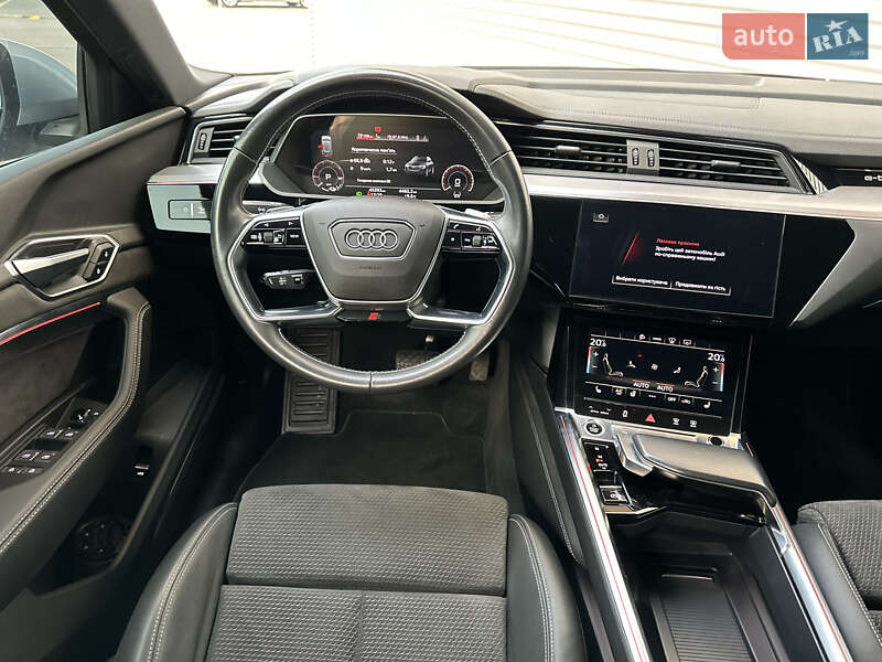 Внедорожник / Кроссовер Audi e-tron Sportback 2021 в Ровно