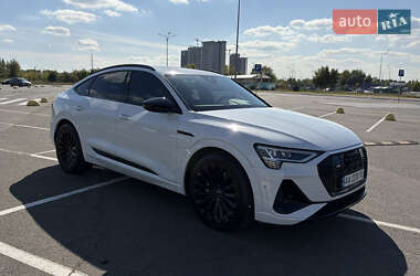 Внедорожник / Кроссовер Audi e-tron Sportback 2021 в 
