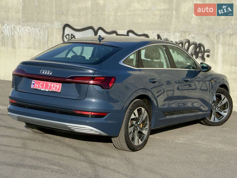 Внедорожник / Кроссовер Audi e-tron Sportback 2021 в Львове