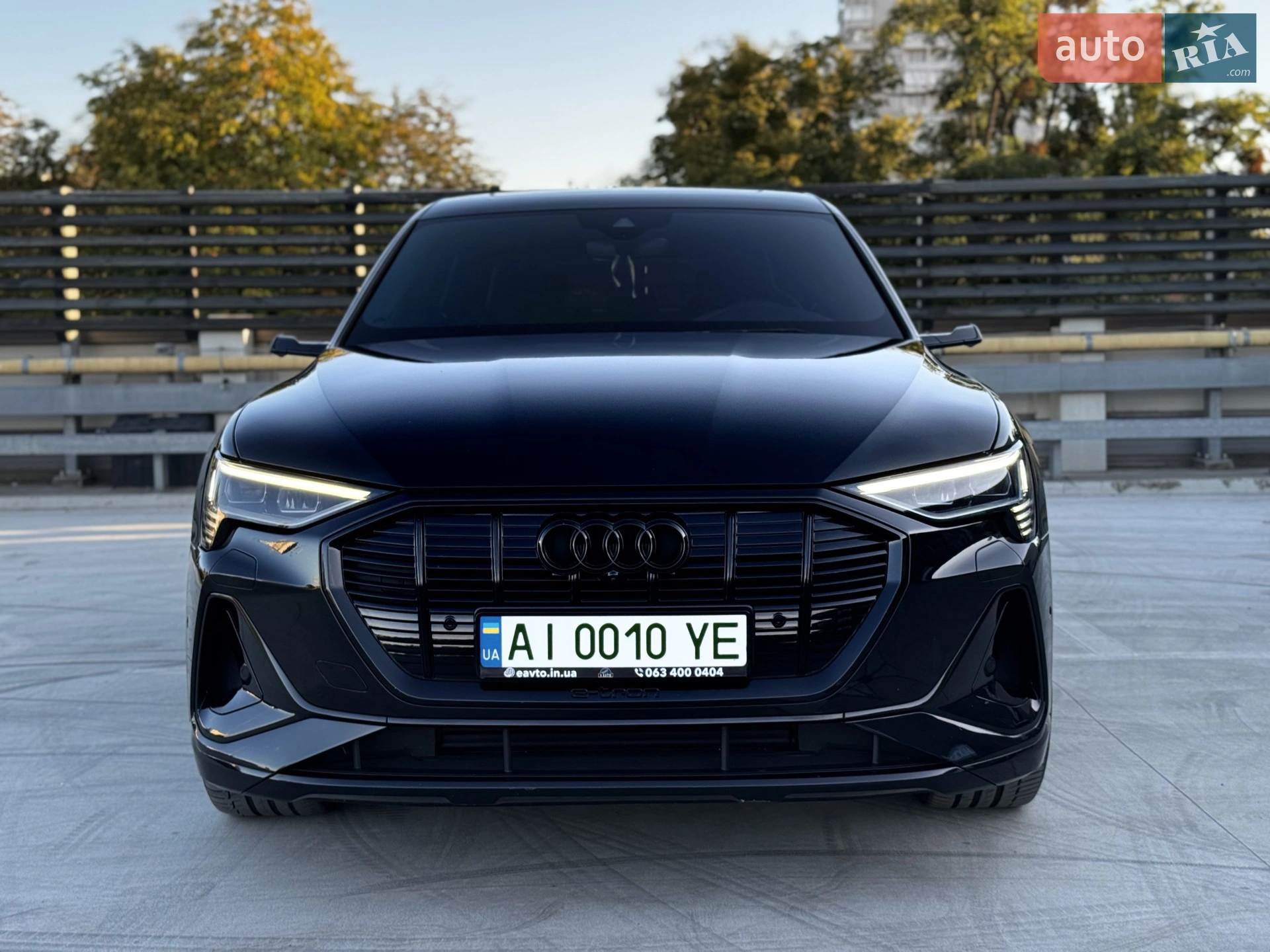 2020 Audi e-tron Sportback - мініатюра 3