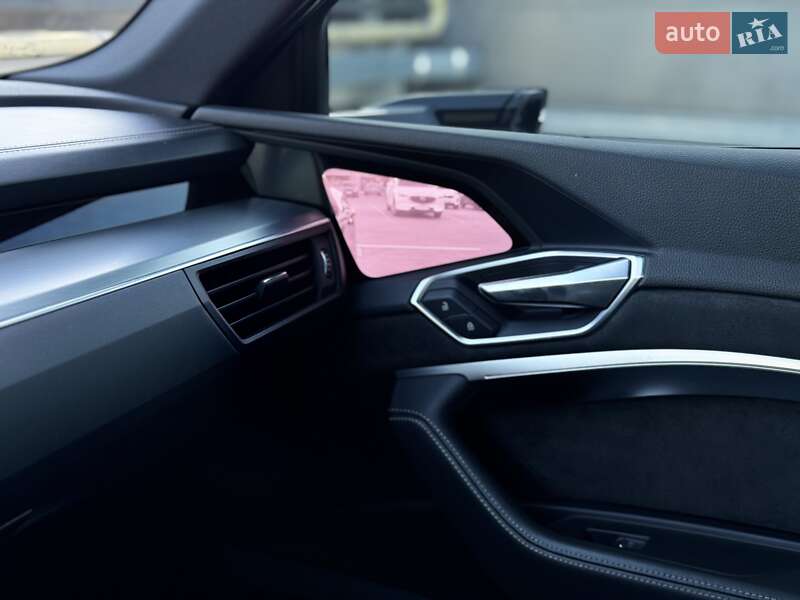 Внедорожник / Кроссовер Audi e-tron Sportback 2020 в Киеве фото 53 Внедорожник / Кроссовер Audi e-tron Sportback 2020 в Киеве