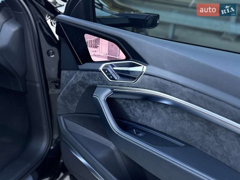 Внедорожник / Кроссовер Audi e-tron Sportback 2020 в Киеве фото 58 Внедорожник / Кроссовер Audi e-tron Sportback 2020 в Киеве
