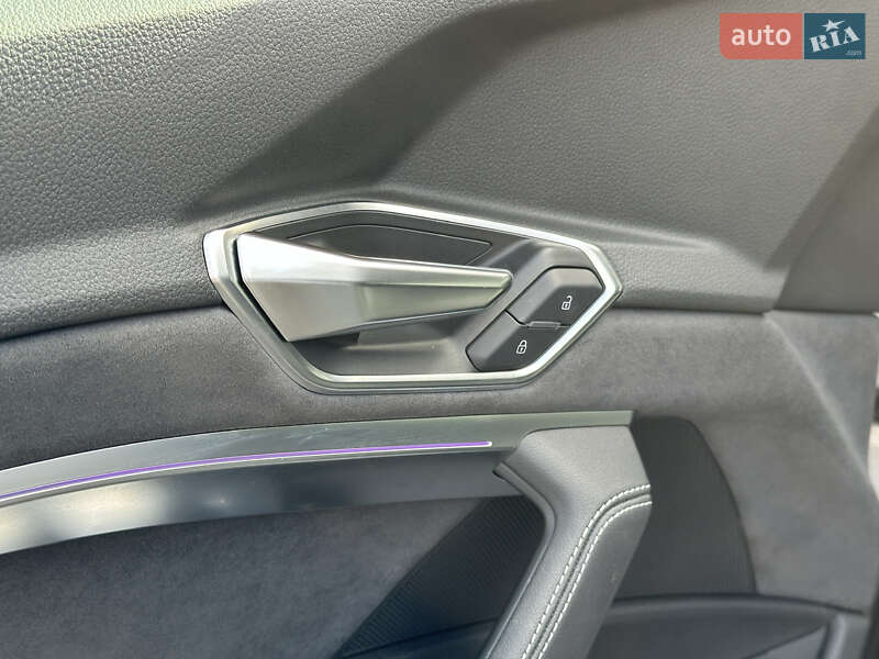 Внедорожник / Кроссовер Audi e-tron Sportback 2022 в Ковеле