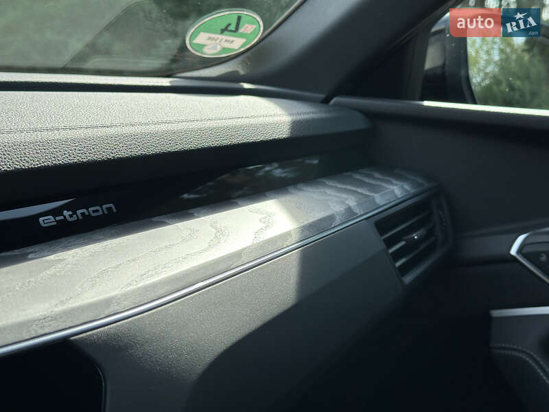 Внедорожник / Кроссовер Audi e-tron Sportback 2022 в Ковеле