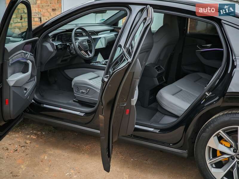 Внедорожник / Кроссовер Audi e-tron Sportback 2022 в Житомире