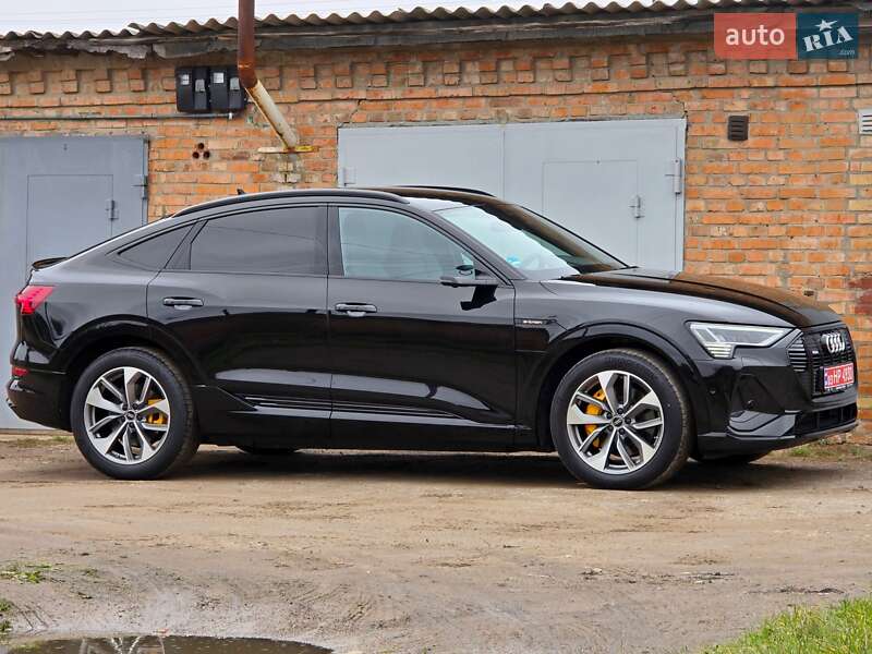 Внедорожник / Кроссовер Audi e-tron Sportback 2022 в Житомире