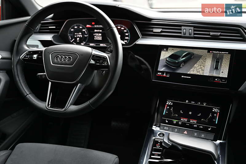 Внедорожник / Кроссовер Audi e-tron Sportback 2022 в Львове