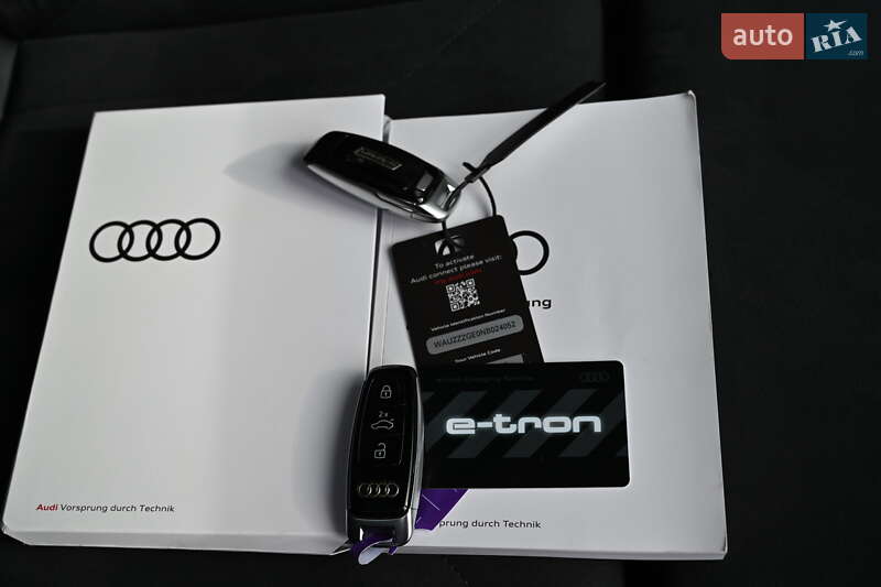 Внедорожник / Кроссовер Audi e-tron Sportback 2022 в Львове