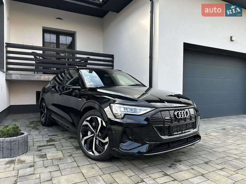 Внедорожник / Кроссовер Audi e-tron Sportback 2021 в 