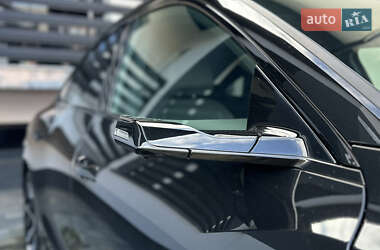 Внедорожник / Кроссовер Audi e-tron Sportback 2021 в 