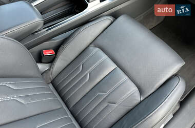 Внедорожник / Кроссовер Audi e-tron Sportback 2021 в 