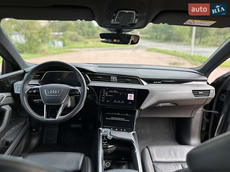 Внедорожник / Кроссовер Audi e-tron Sportback 2022 в Трускавце фото 25 Внедорожник / Кроссовер Audi e-tron Sportback 2022 в Трускавце