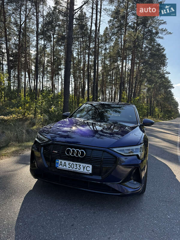 Позашляховик / Кросовер Audi e-tron Sportback 2021 в Києві фото 5 Позашляховик / Кросовер Audi e-tron Sportback 2021 в Києві