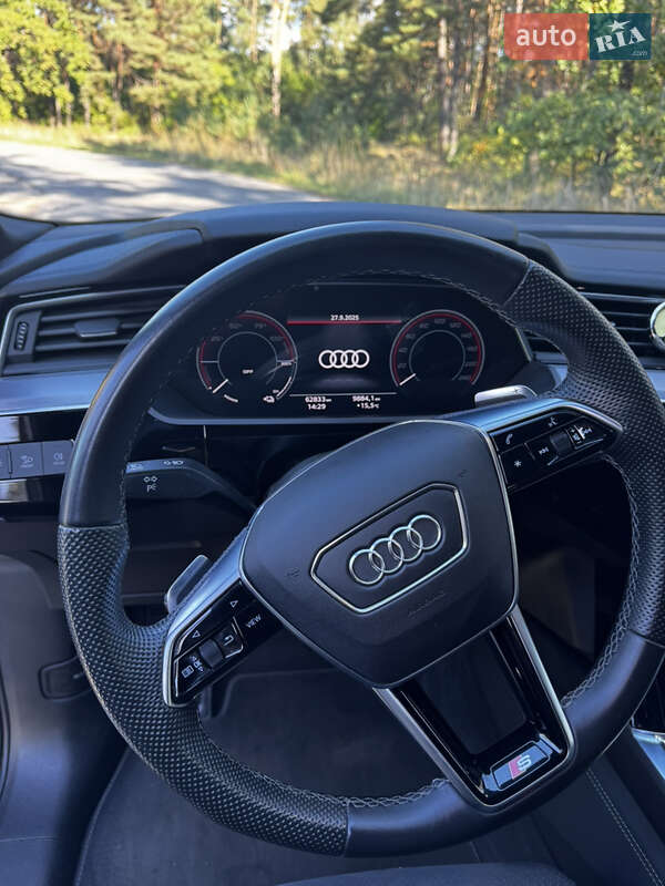 Позашляховик / Кросовер Audi e-tron Sportback 2021 в Києві фото 19 Позашляховик / Кросовер Audi e-tron Sportback 2021 в Києві