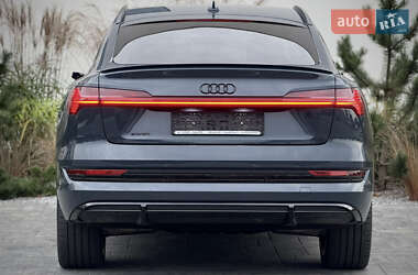 Внедорожник / Кроссовер Audi e-tron Sportback 2022 в 