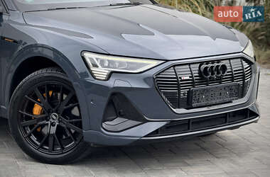 Внедорожник / Кроссовер Audi e-tron Sportback 2022 в 