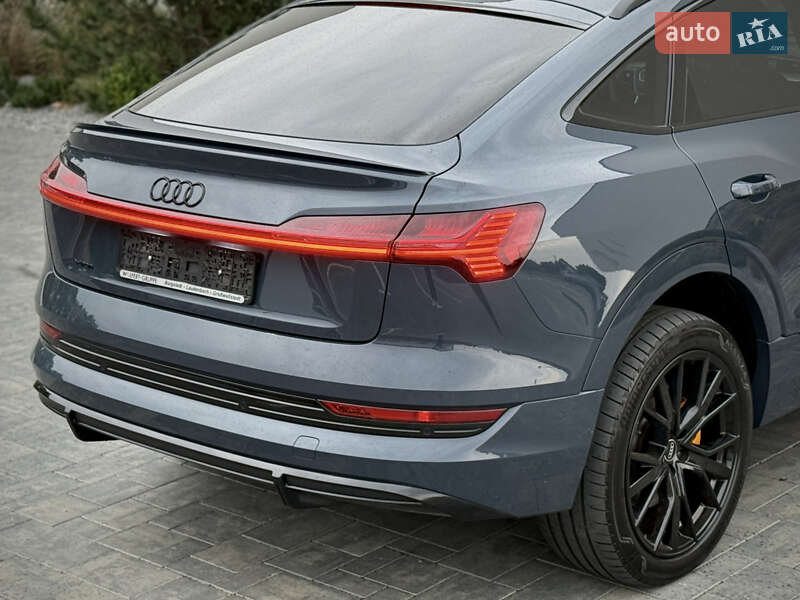 Внедорожник / Кроссовер Audi e-tron Sportback 2022 в Луцке