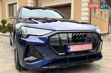 Внедорожник / Кроссовер Audi e-tron Sportback 2021 в 