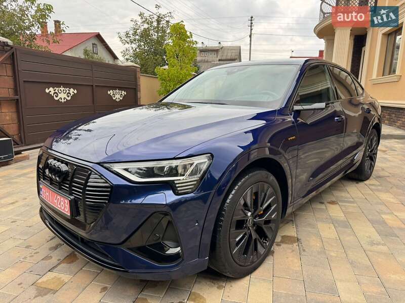 Внедорожник / Кроссовер Audi e-tron Sportback 2021 в Днепре