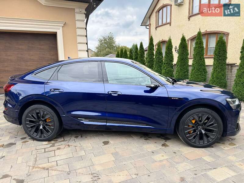 Внедорожник / Кроссовер Audi e-tron Sportback 2021 в Днепре