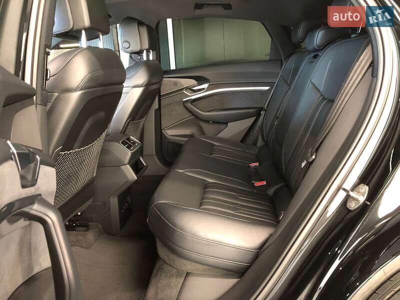 Внедорожник / Кроссовер Audi e-tron Sportback 2021 в Львове фото 22 Внедорожник / Кроссовер Audi e-tron Sportback 2021 в Львове