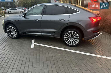 Внедорожник / Кроссовер Audi e-tron Sportback 2020 в 