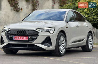 Внедорожник / Кроссовер Audi e-tron Sportback 2021 в 