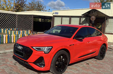 Внедорожник / Кроссовер Audi e-tron Sportback 2022 в 