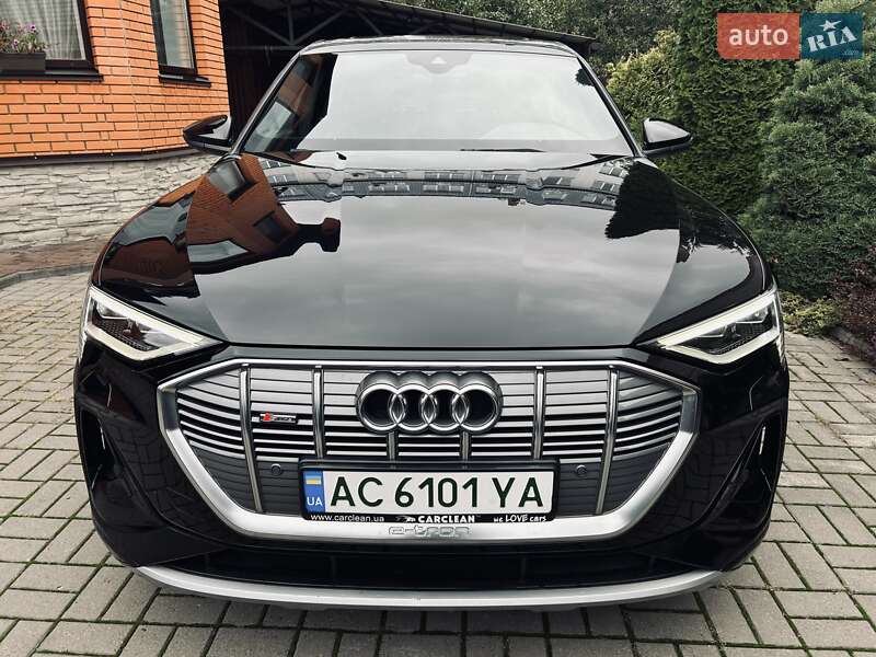Позашляховик / Кросовер Audi e-tron Sportback 2020 в Луцьку