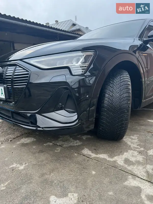 Audi e-tron Sportback 2020 VIN WAUZZZGE8MB022497 фото оголошення 18 з 62