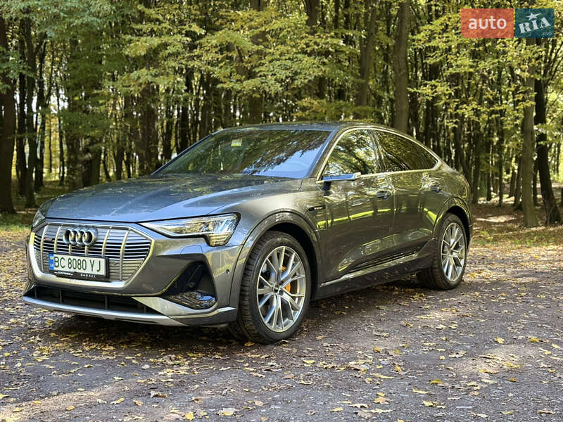 Позашляховик / Кросовер Audi e-tron Sportback 2020 в Львові