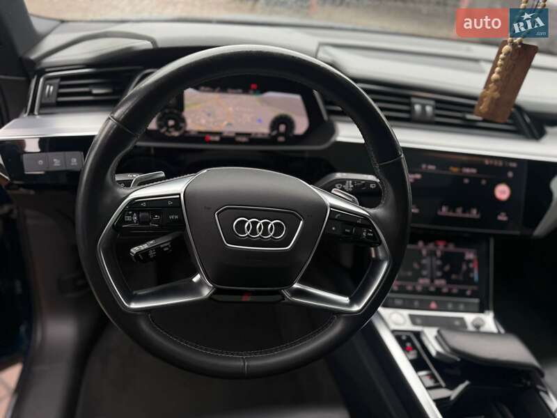 Позашляховик / Кросовер Audi e-tron Sportback 2019 в Івано-Франківську