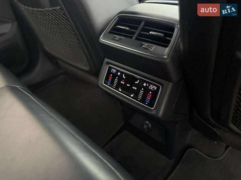 Позашляховик / Кросовер Audi e-tron Sportback 2019 в Івано-Франківську