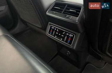 Внедорожник / Кроссовер Audi e-tron Sportback 2019 в 