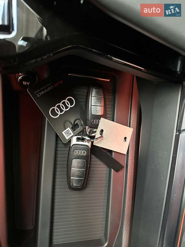 Внедорожник / Кроссовер Audi e-tron Sportback 2022 в Берегово
