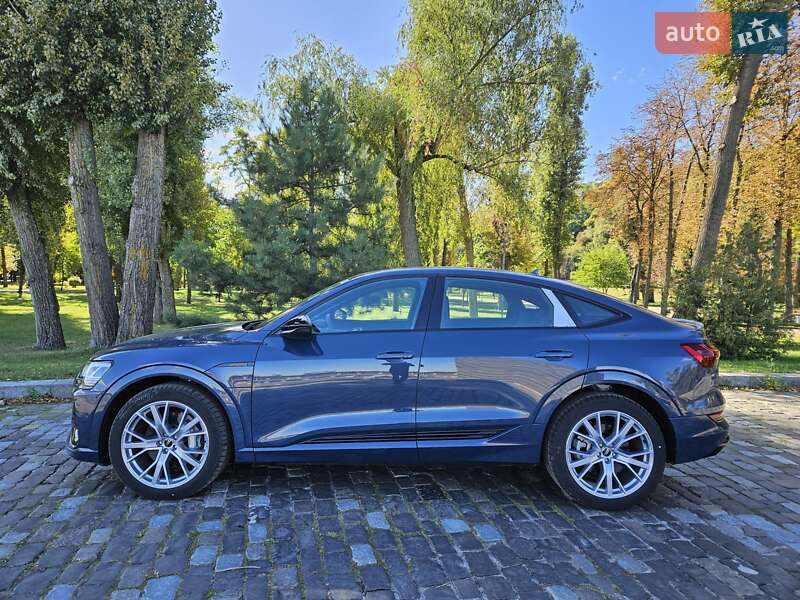 Внедорожник / Кроссовер Audi e-tron Sportback 2022 в Киеве фото 4 Внедорожник / Кроссовер Audi e-tron Sportback 2022 в Киеве