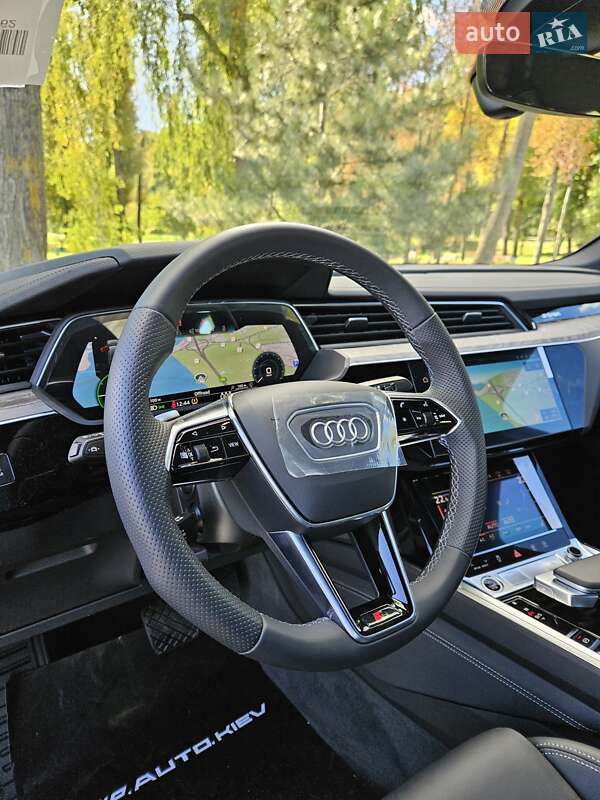 Внедорожник / Кроссовер Audi e-tron Sportback 2022 в Киеве фото 18 Внедорожник / Кроссовер Audi e-tron Sportback 2022 в Киеве