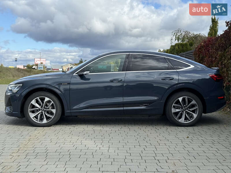 Внедорожник / Кроссовер Audi e-tron Sportback 2021 в Стрые
