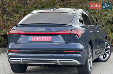 Внедорожник / Кроссовер Audi e-tron Sportback 2021 в 