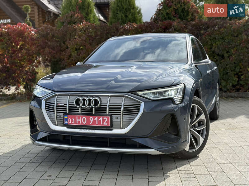Внедорожник / Кроссовер Audi e-tron Sportback 2021 в Стрые