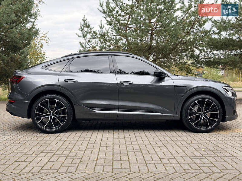 Внедорожник / Кроссовер Audi e-tron Sportback 2021 в Дрогобыче
