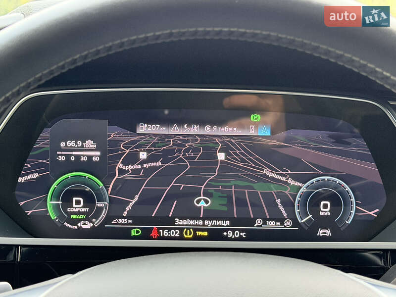 Внедорожник / Кроссовер Audi e-tron Sportback 2021 в Дрогобыче